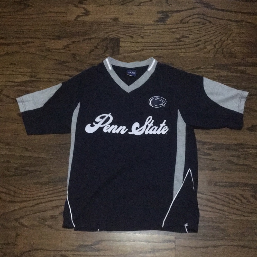 M PENN STATE V-NECK TEE